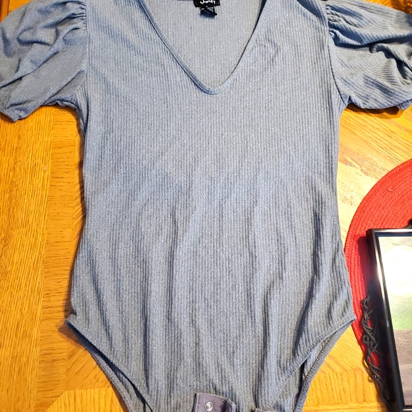 Body suite - Picture 6 of 6